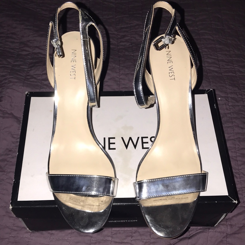 Nine West Womens size:12